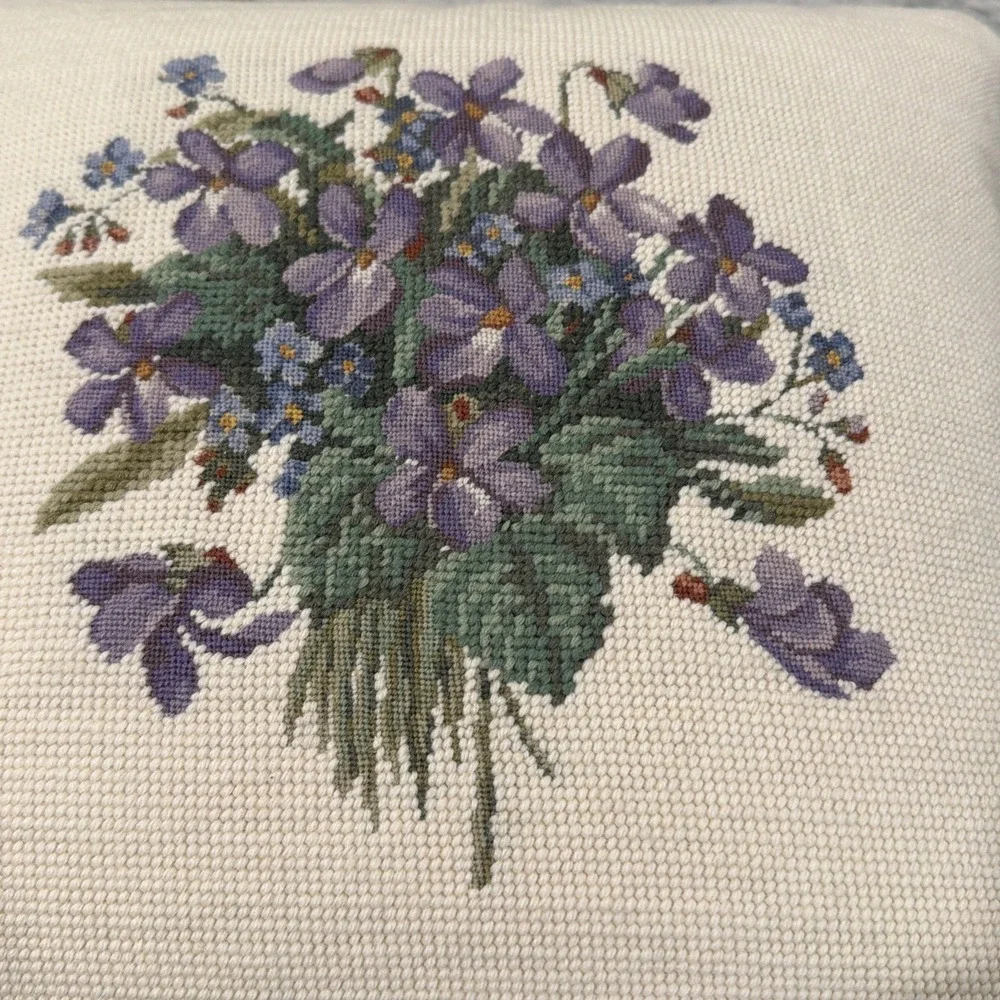 Vtg Needlepoint And Velour Heavy Duty Throw Pillow Pansies Purple Flowers 15
